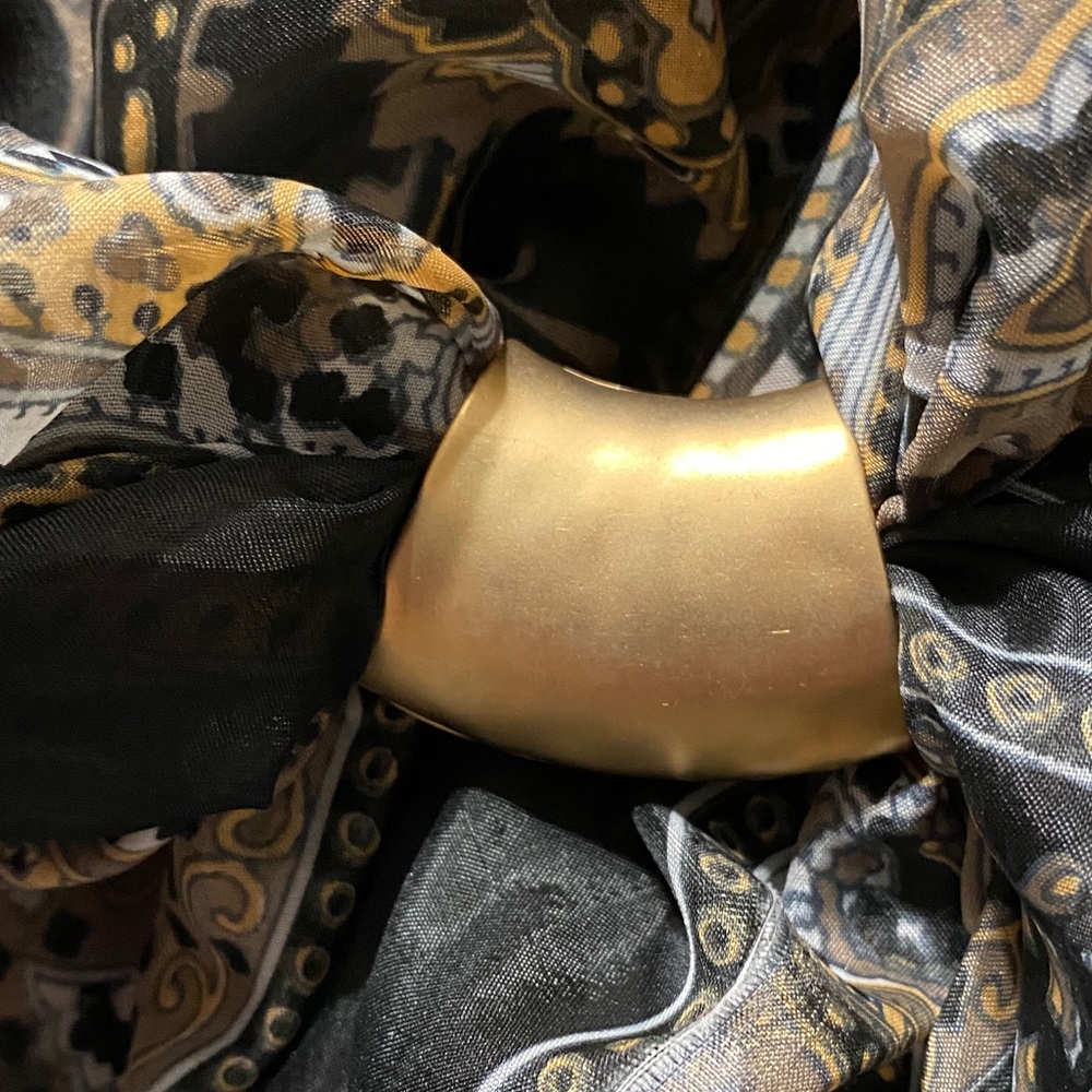 Vintage scarf satin gold tube brooch